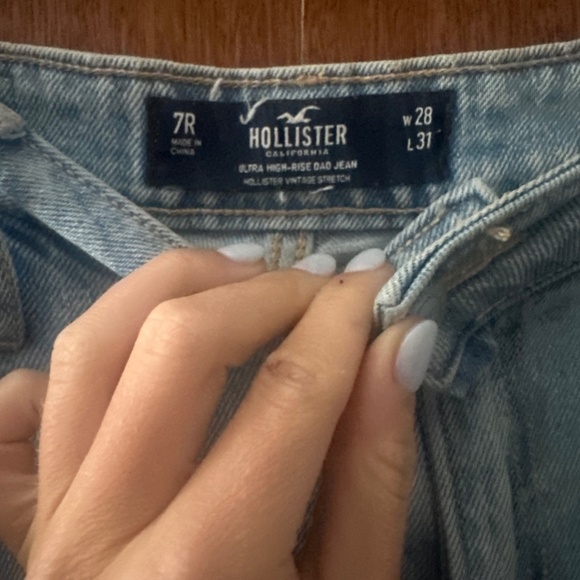 Hollister Ripped Jeans - Picture 2 of 2